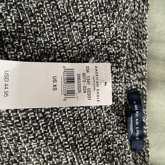 Sweater - Picture 2 of 2